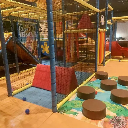 Cosy Petten, Family Only Campsite *