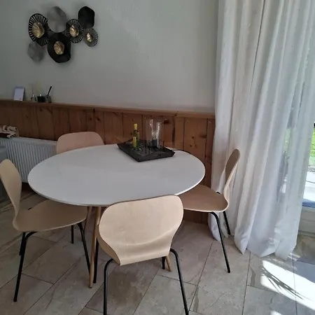 Cosy Petten, Family Only